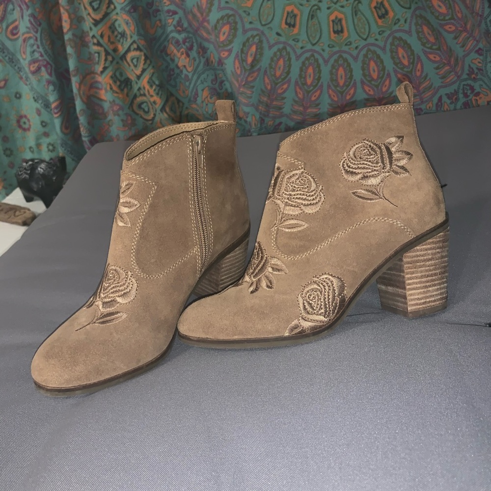 Lucky Brand Floral Booties